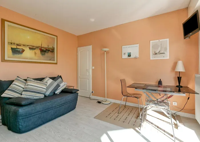 Cosy Au Bord De L'eau アパート La Baule